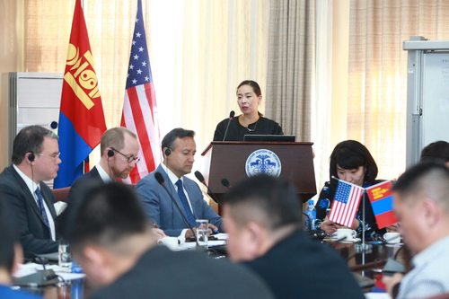 Монголын 10 компани АНУ-ын зах зээлд бараа бүтээгдэхүүнээ экспортлоно
